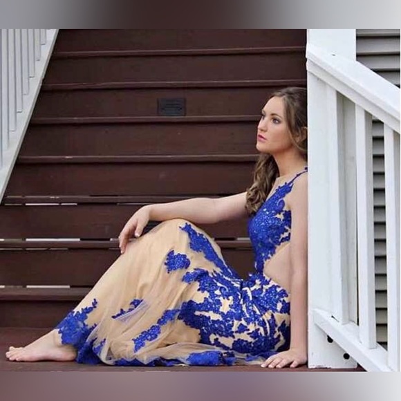 Dave and Johnny Formal Dress - Blue & Nude Mesh *LIKE NEW* - Picture 3 of 4